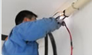焊接时采用充氮焊接工艺、焊接完成后应该用高压液氮进行管内吹灰